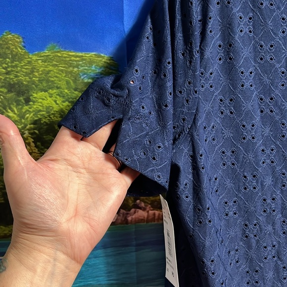 N Touch Petite Size Small Eyelet Lined Navy SS Top NEW - Picture 4 of 6